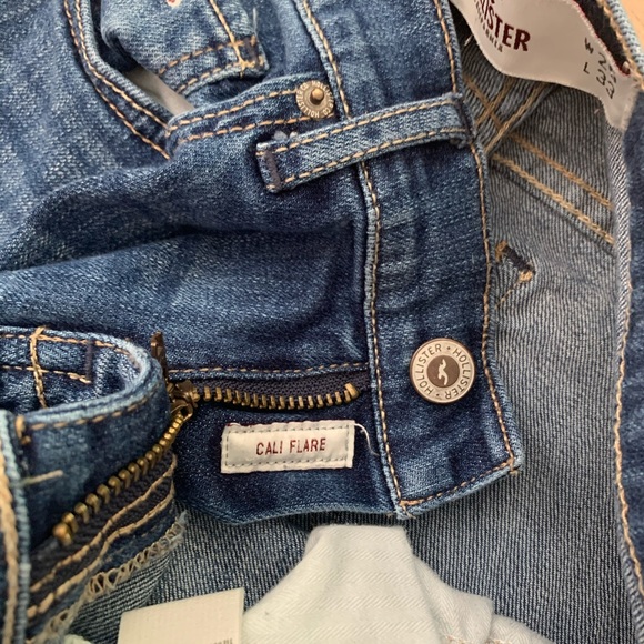 Hollister Jeans 👖 (Size 25) - Picture 7 of 7